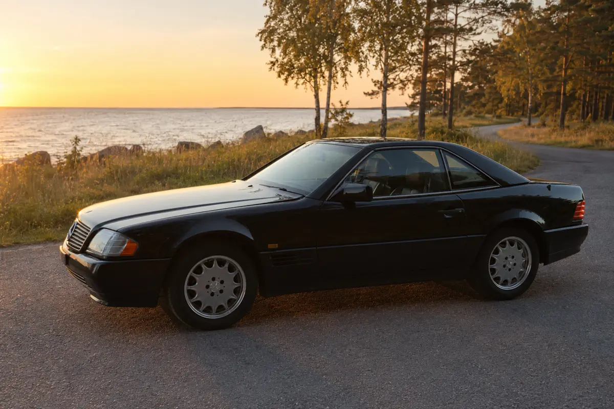 Mercedes-Benz SL320 on Caround